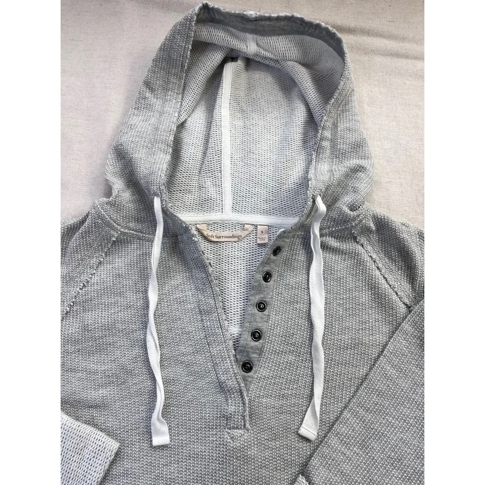 Soft Surroundings Just Beachy Hooded Henley Womens sz S Gray Pullover Top Spring - Picture 2 of 15